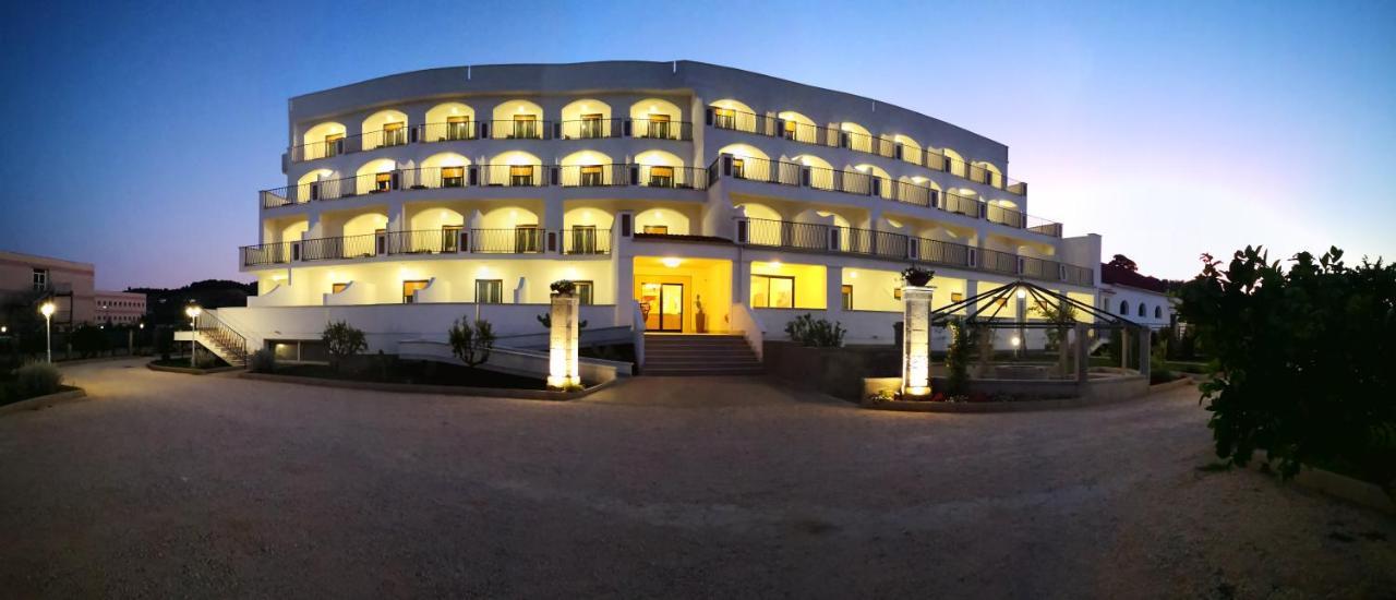 Hotel Puglia Garden 维耶斯泰 外观 照片